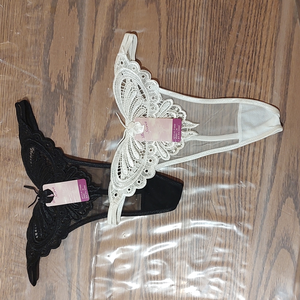 Set of 2 Butterfly G-string Panties - Medium